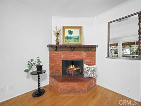 2310 Poinsettia , Santa Ana, CA