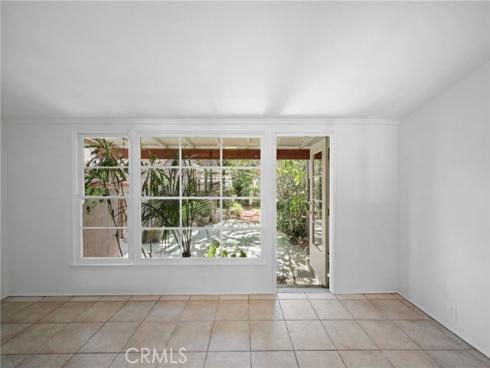 2310 Poinsettia , Santa Ana, CA