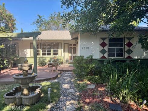 2310 Poinsettia , Santa Ana, CA