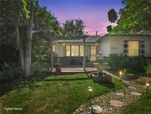 2310 Poinsettia , Santa Ana, CA