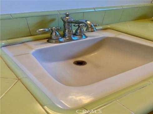 2310 Poinsettia , Santa Ana, CA