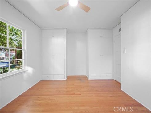 2310 Poinsettia , Santa Ana, CA