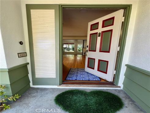 2310 Poinsettia , Santa Ana, CA