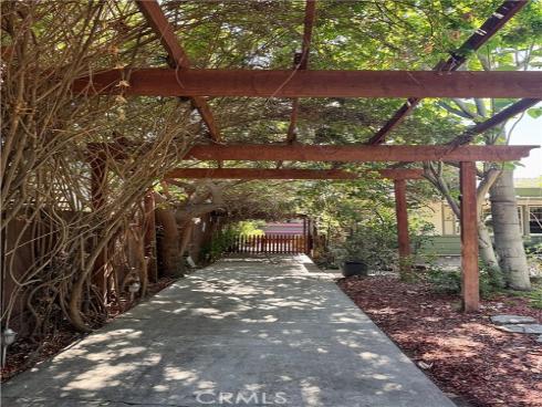 2310 Poinsettia , Santa Ana, CA
