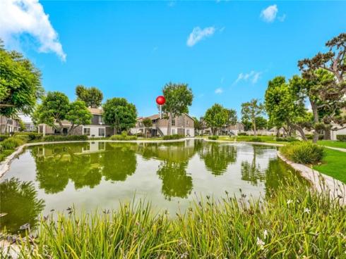 2857 S Fairview J Street, Santa Ana, CA
