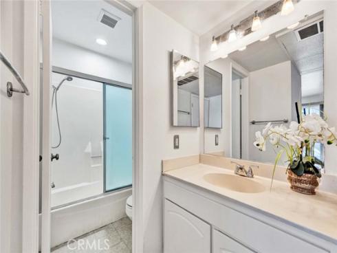 2857 S Fairview J Street, Santa Ana, CA