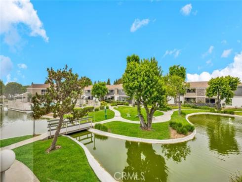 2857 S Fairview J Street, Santa Ana, CA