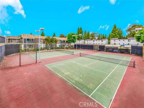 2857 S Fairview J Street, Santa Ana, CA