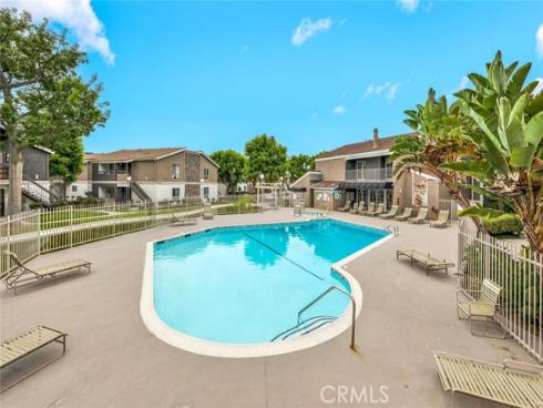 2857 S Fairview J Street, Santa Ana, CA