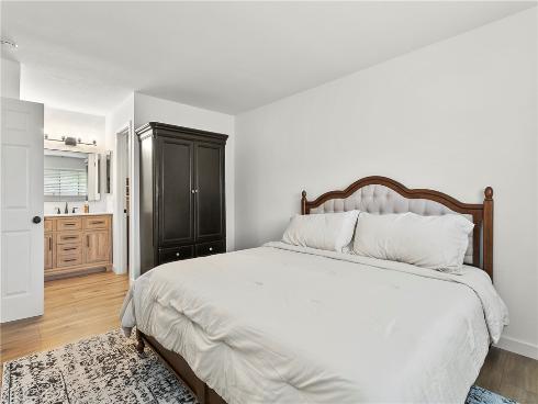 2340 Joana 4 Drive, Santa Ana, CA