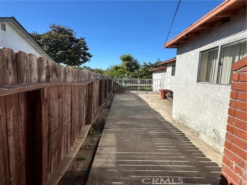 2125 W 11th  , Santa Ana, CA