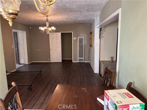 2125 W 11th , Santa Ana, CA