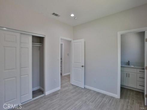 2302 W La Verne   Avenue, Santa Ana, CA