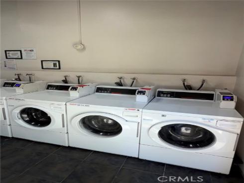 1000 W Macarthur , Santa Ana, CA