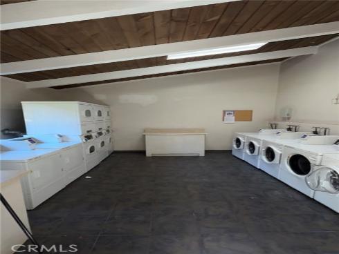 1000 W Macarthur , Santa Ana, CA