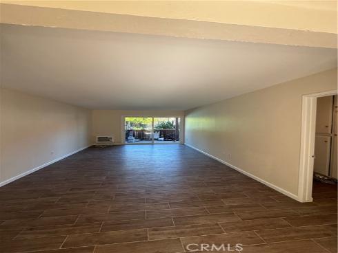 1000 W Macarthur , Santa Ana, CA