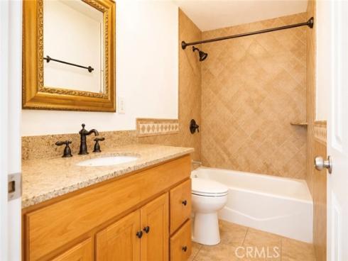 4213 W Roberts , Santa Ana, CA