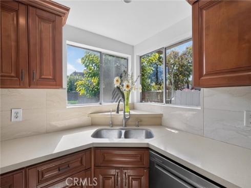 5130 W 1st  E , Santa Ana, CA