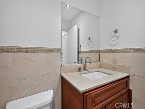 5130 W 1st  E , Santa Ana, CA