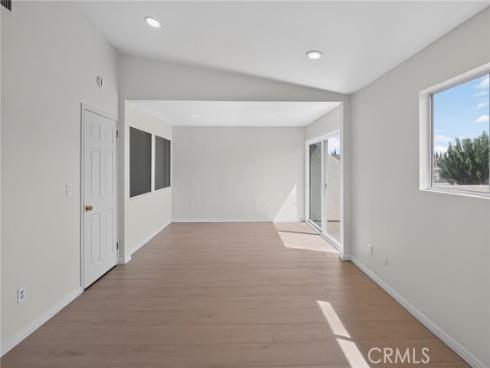 5130 W 1st  E , Santa Ana, CA