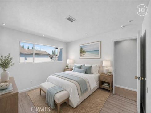 5130 W 1st  E , Santa Ana, CA