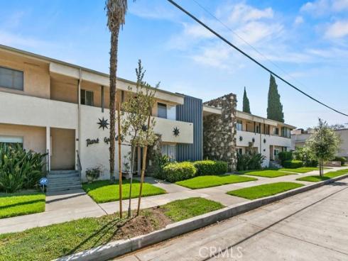 1801  Greenleaf  15  Street, Santa Ana, CA