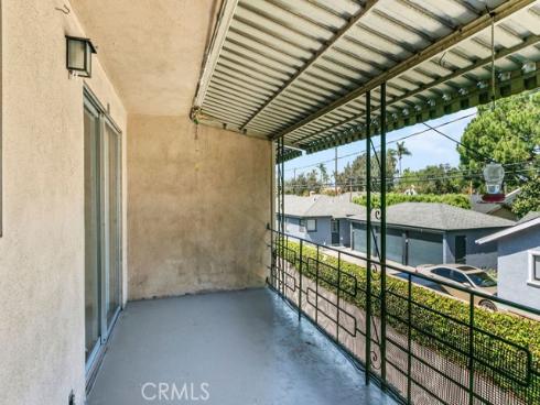 1801  Greenleaf  15  Street, Santa Ana, CA