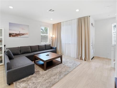 916  E 3rd St  , Santa Ana, CA