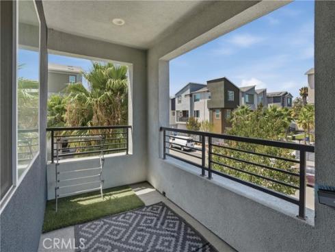 916  E 3rd St  , Santa Ana, CA