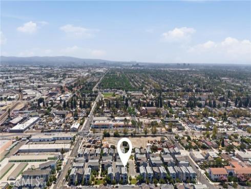 916  E 3rd St  , Santa Ana, CA