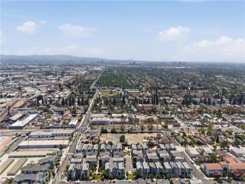 916  E 3rd St  , Santa Ana, CA