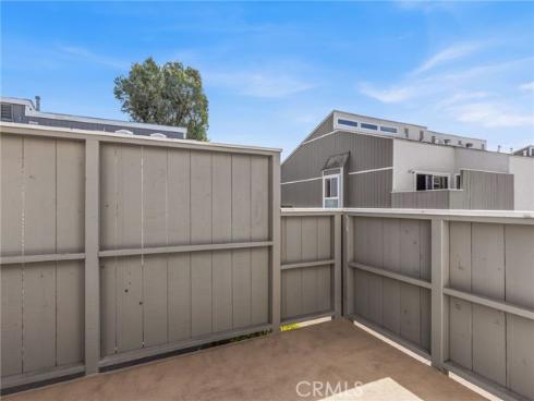2710 W Segerstrom F Avenue, Santa Ana, CA