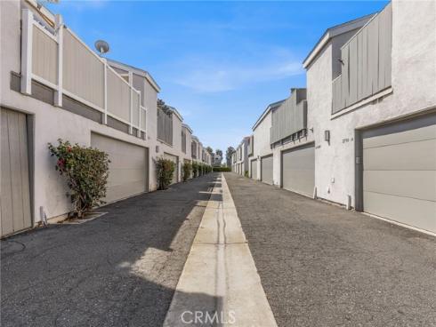 2710 W Segerstrom F Avenue, Santa Ana, CA