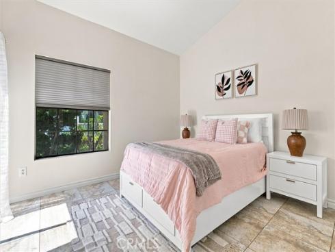 2538 W Macarthur #J Boulevard, Santa Ana, CA