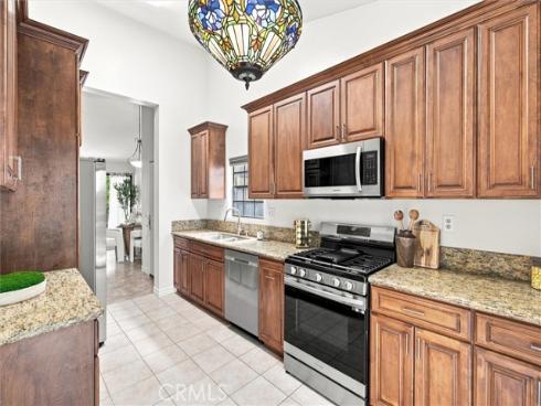 2538 W Macarthur #J Boulevard, Santa Ana, CA