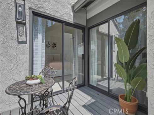 2538 W Macarthur #J Boulevard, Santa Ana, CA