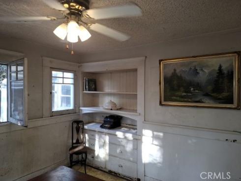 1532 E 4th , Santa Ana, CA
