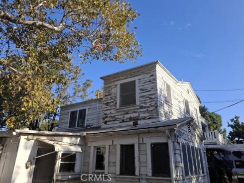 1532 E 4th , Santa Ana, CA