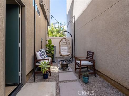 924 E 3rd Street, Santa Ana, CA