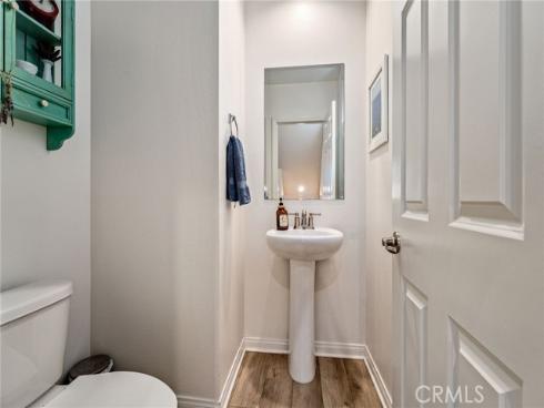 924 E 3rd Street, Santa Ana, CA