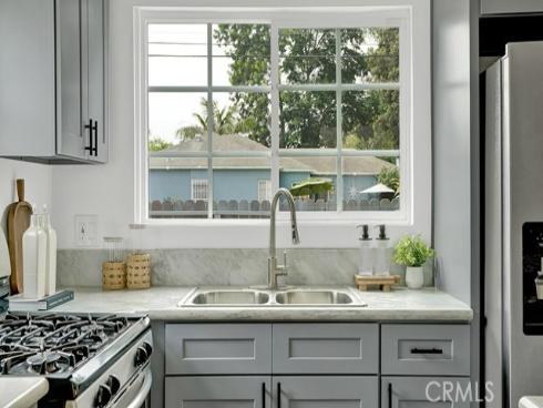 1249 S Garnsey , Santa Ana, CA