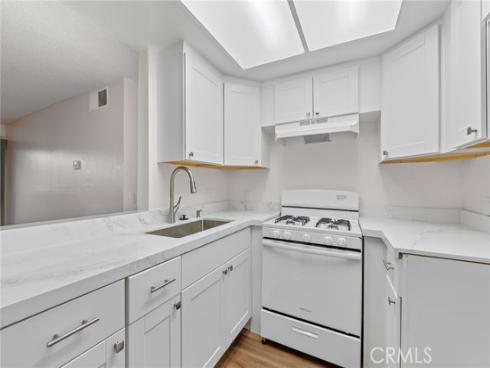 600 W 3rd B107 Street, Santa Ana, CA