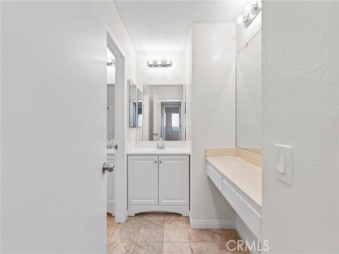 600 W 3rd B107 Street, Santa Ana, CA