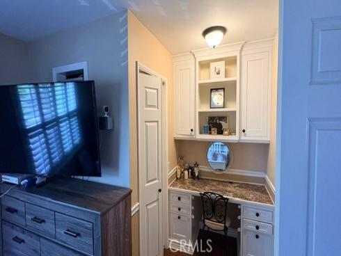 321  Carriage Dr. #d  , Santa Ana, CA