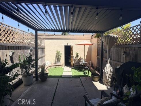 321  Carriage Dr. #d  , Santa Ana, CA