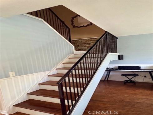 321  Carriage Dr. #d  , Santa Ana, CA
