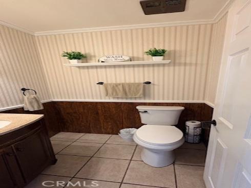 321  Carriage Dr. #d  , Santa Ana, CA