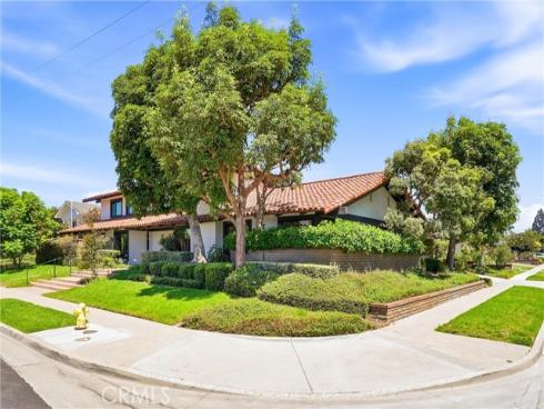 18021 Bryce , Santa Ana, CA