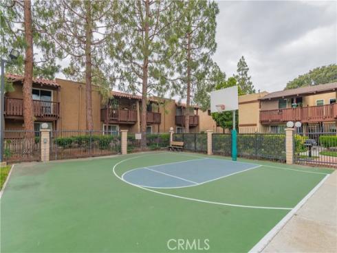1000 W Macarthur 13 Boulevard, Santa Ana, CA