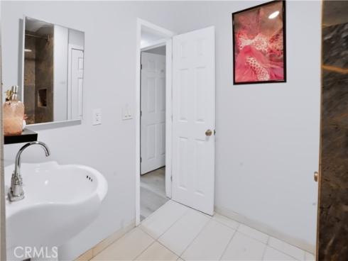 1602 N King F3 , Santa Ana, CA
